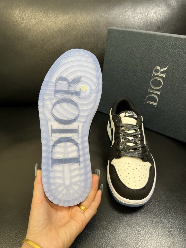 Кросівки чоловічі фото 9