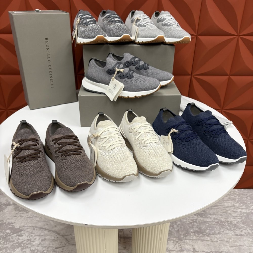 Кросівки чоловічі фото 9