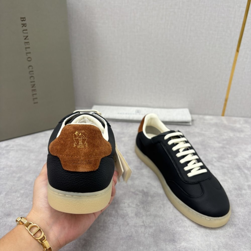 Кросівки чоловічі фото 9