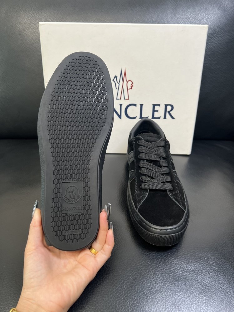 Кросівки чоловічі фото 9