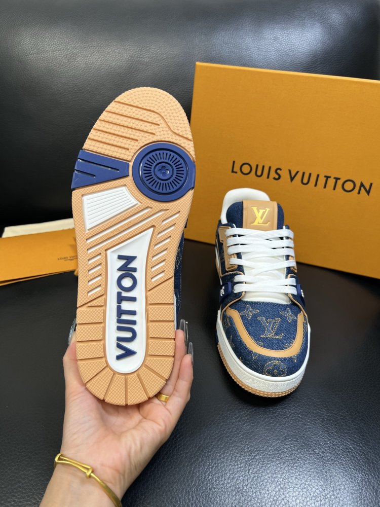 Кросівки чоловічі фото 9