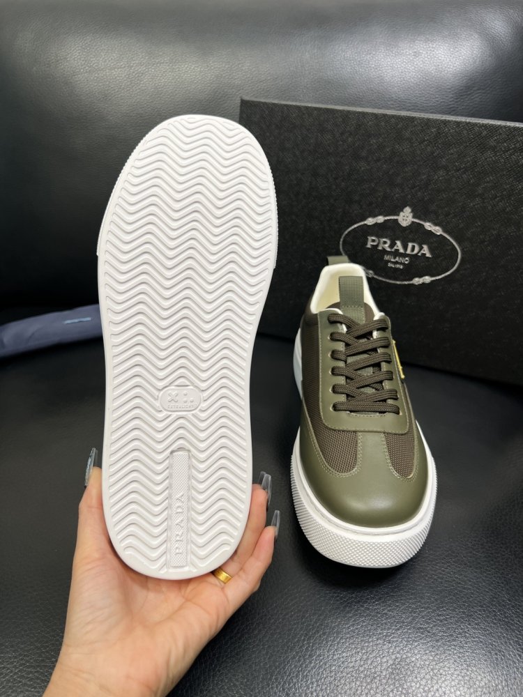 Кросівки чоловічі фото 9