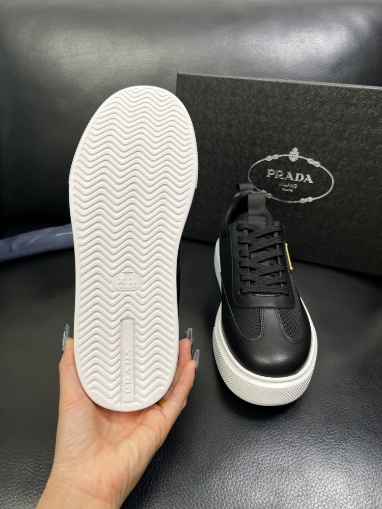 Кросівки чоловічі фото 9