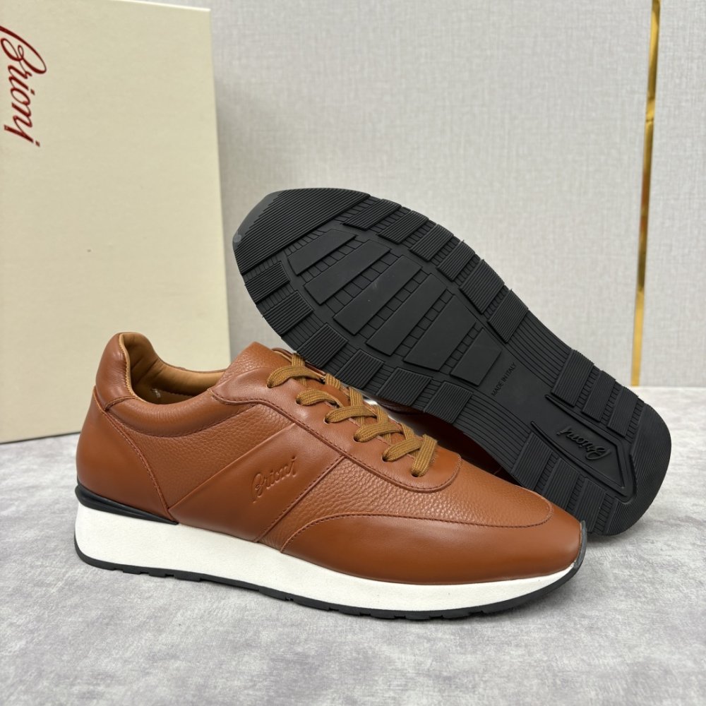 Кросівки чоловічі фото 9