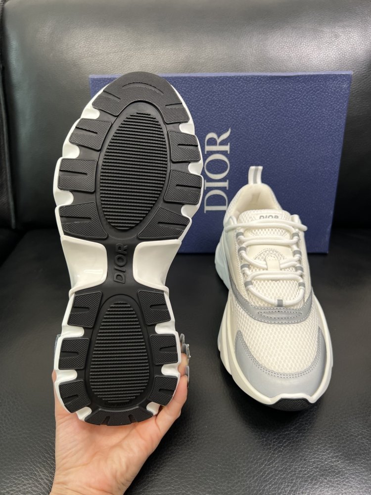 Кросівки чоловічі фото 9