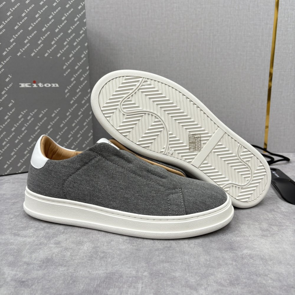 Кросівки чоловічі фото 9