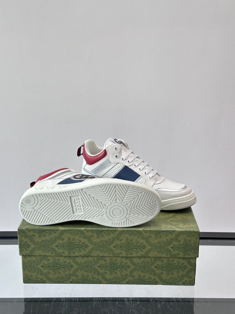 Кросівки чоловічі фото 9