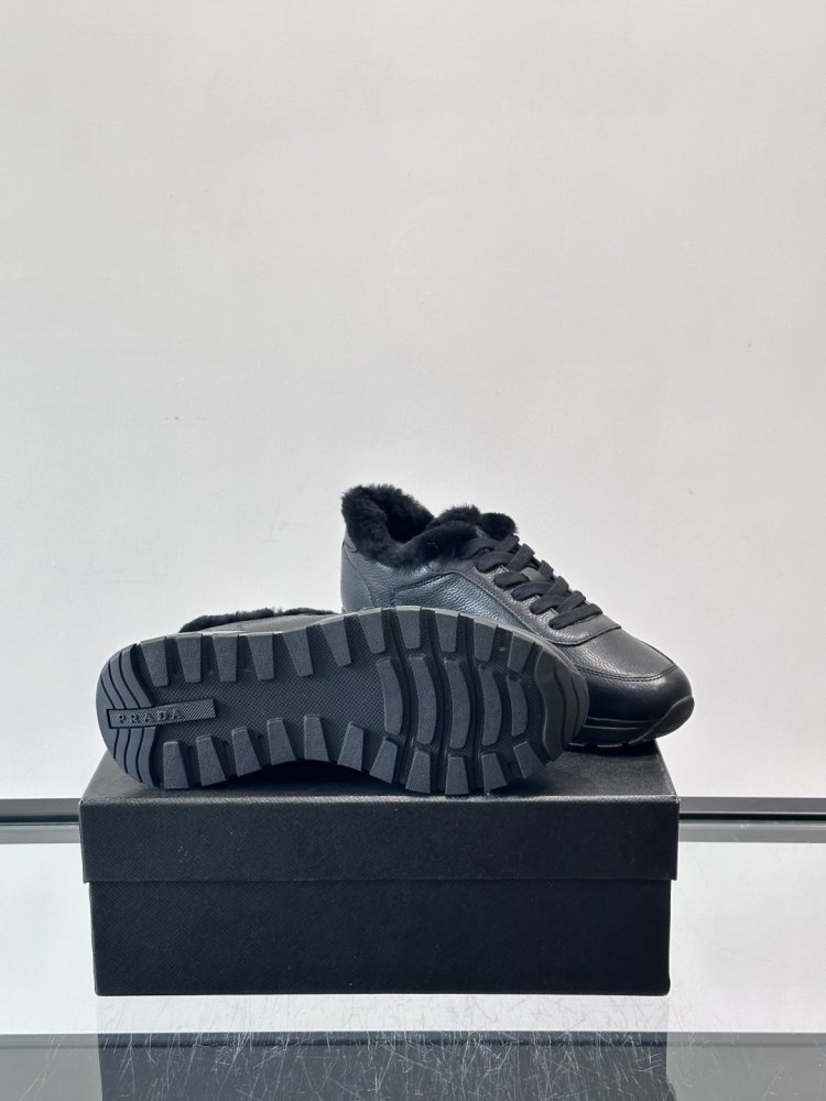 Кросівки чоловічі фото 9