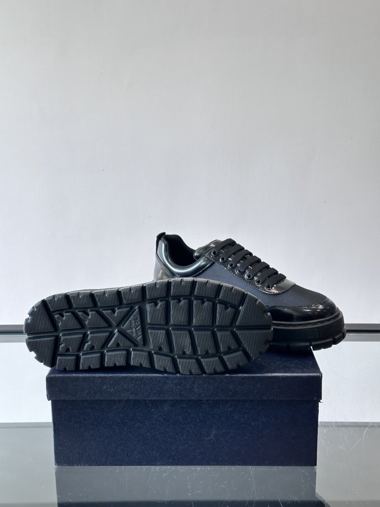 Кросівки чоловічі фото 9