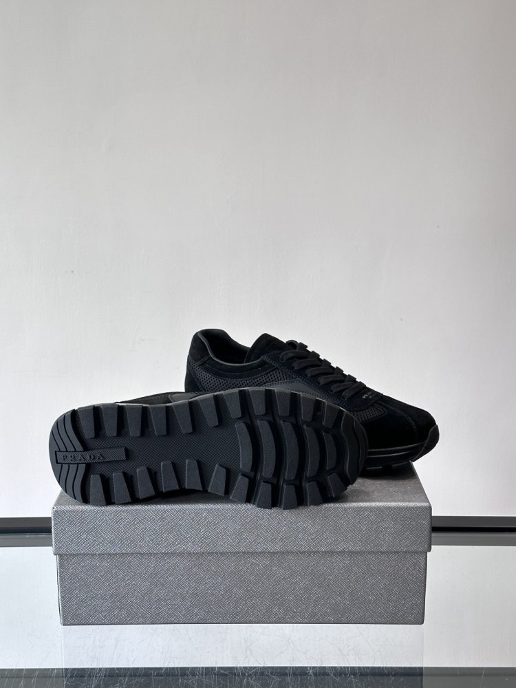 Кросівки чоловічі фото 9