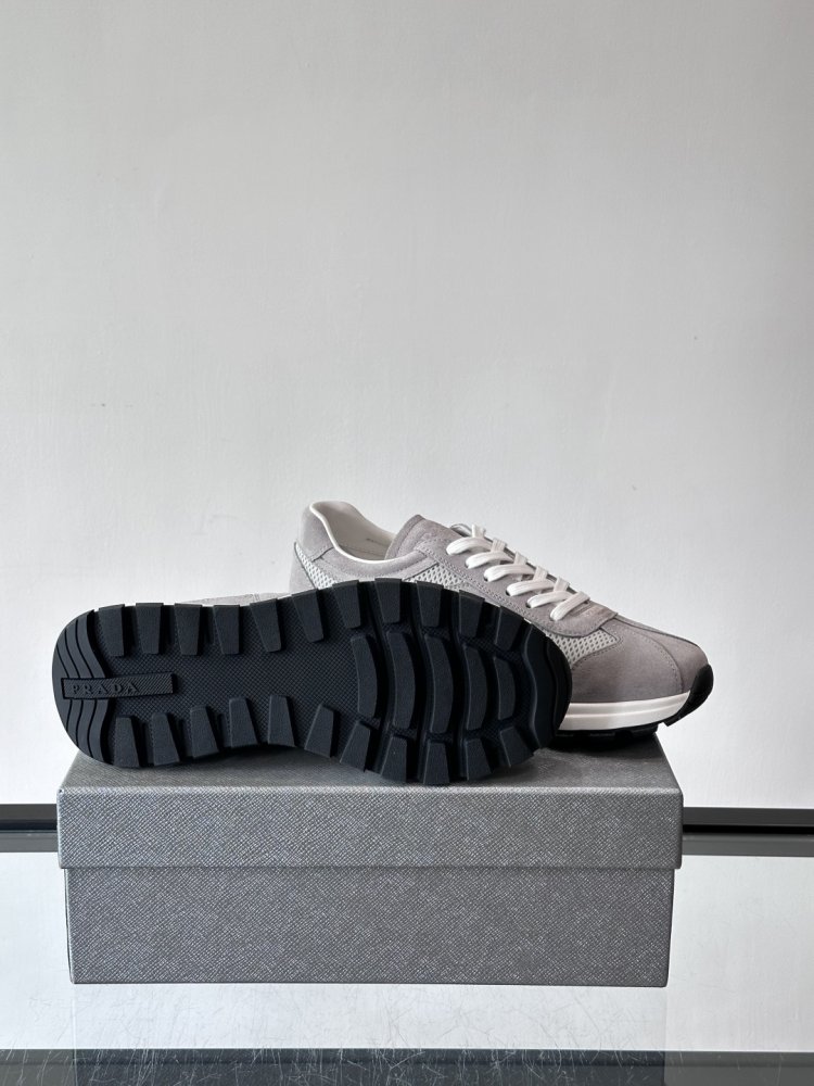 Кросівки чоловічі фото 9