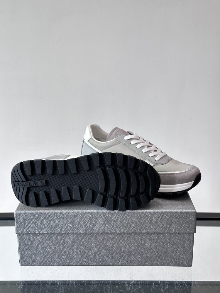 Кросівки чоловічі фото 9