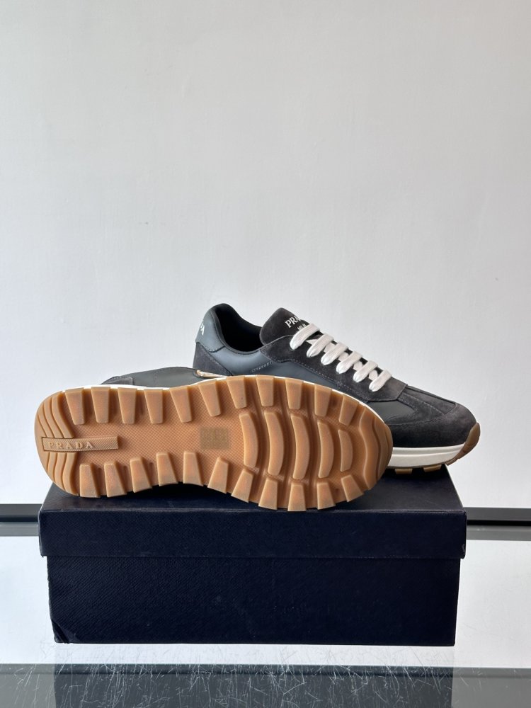 Кросівки чоловічі фото 9