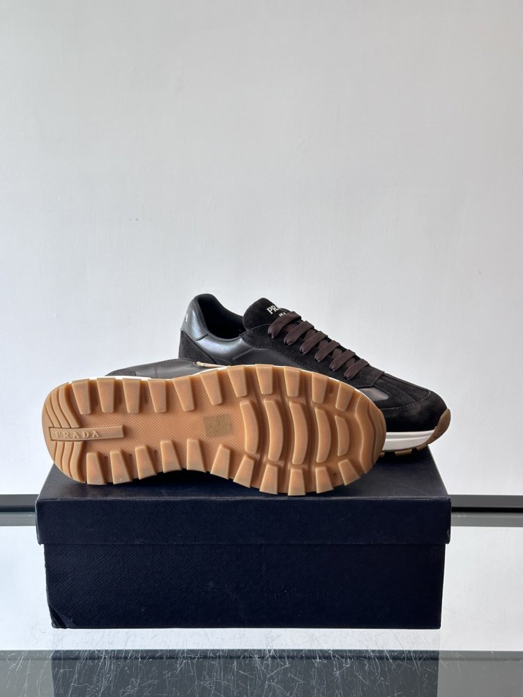 Кросівки чоловічі фото 9