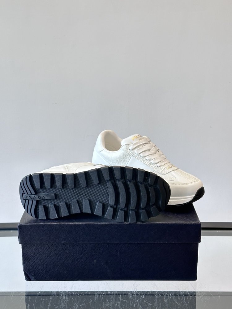 Кросівки чоловічі фото 9