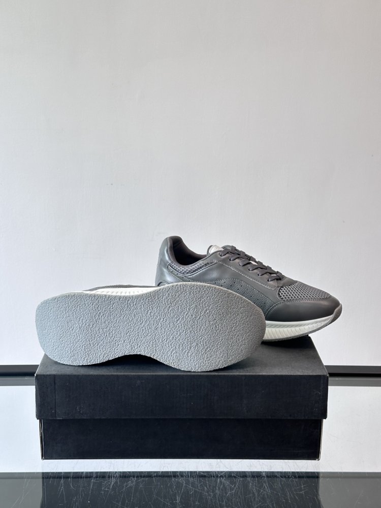 Кросівки чоловічі фото 9