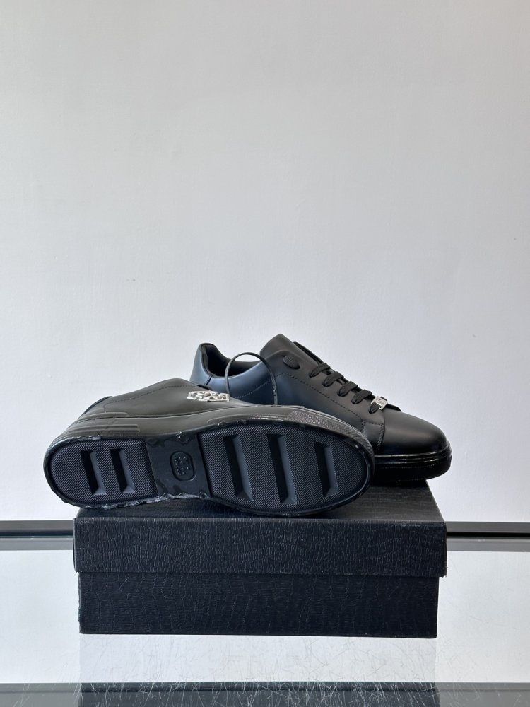 Кросівки чоловічі фото 9