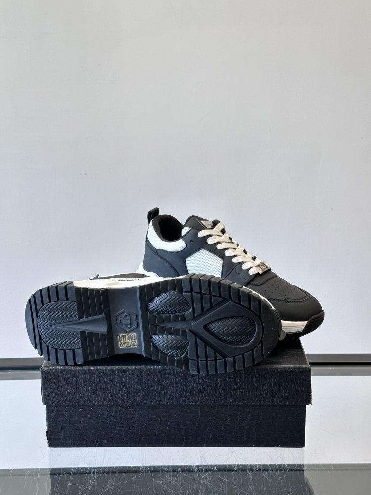 Кросівки чоловічі фото 9