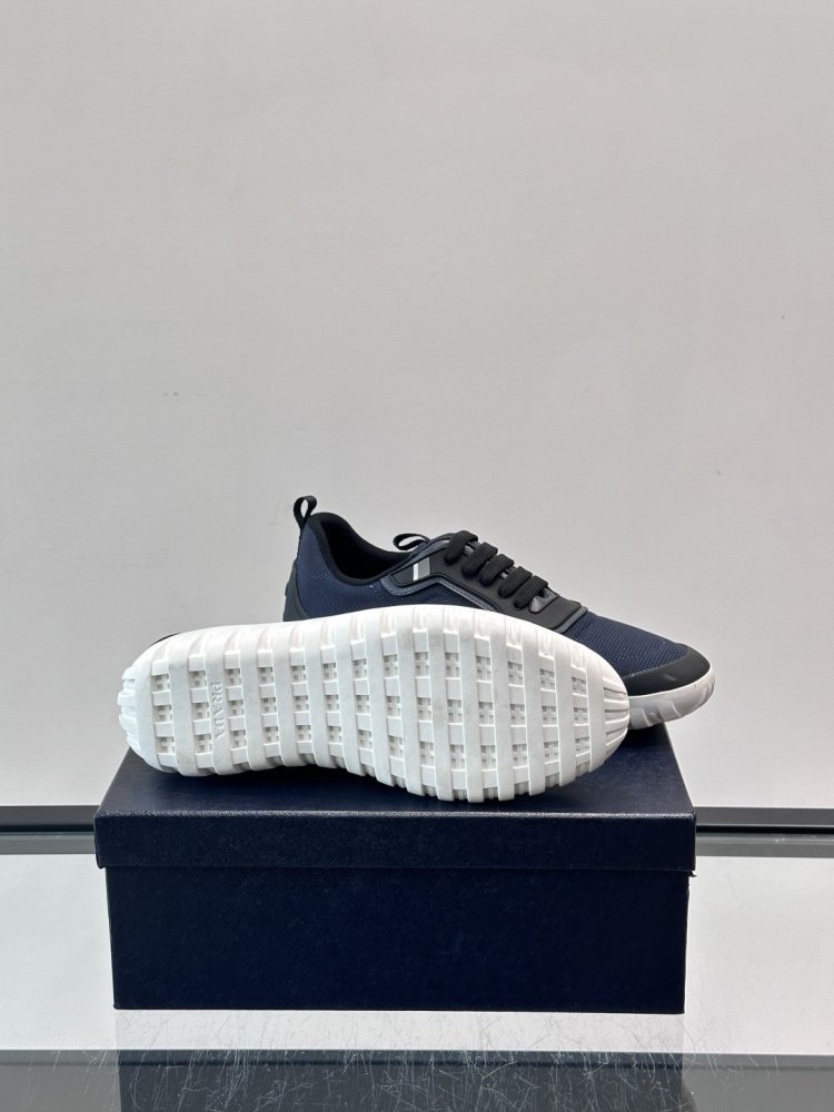 Кросівки чоловічі фото 9