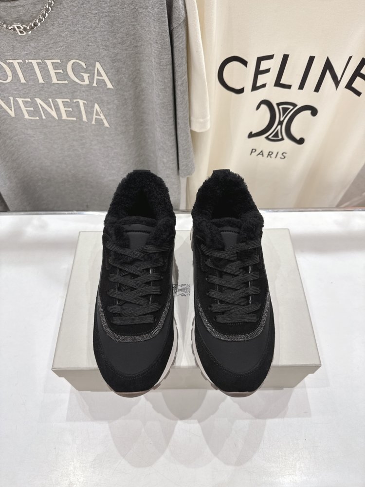 Кросівки на хутрі зимові жіночі фото 2