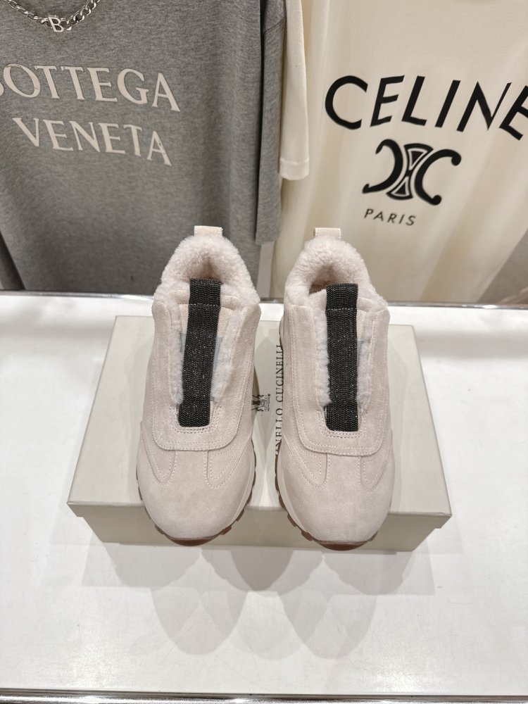 Кросівки на хутрі зимові жіночі фото 2