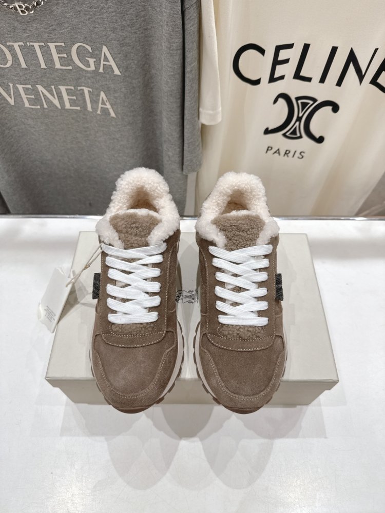 Кросівки на хутрі зимові жіночі фото 2