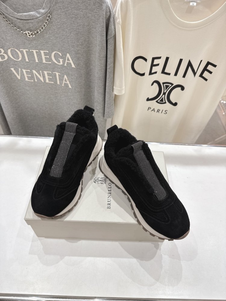 Кросівки на хутрі зимові жіночі фото 3