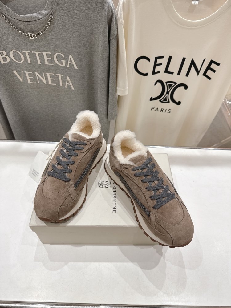 Кросівки на хутрі зимові жіночі фото 3