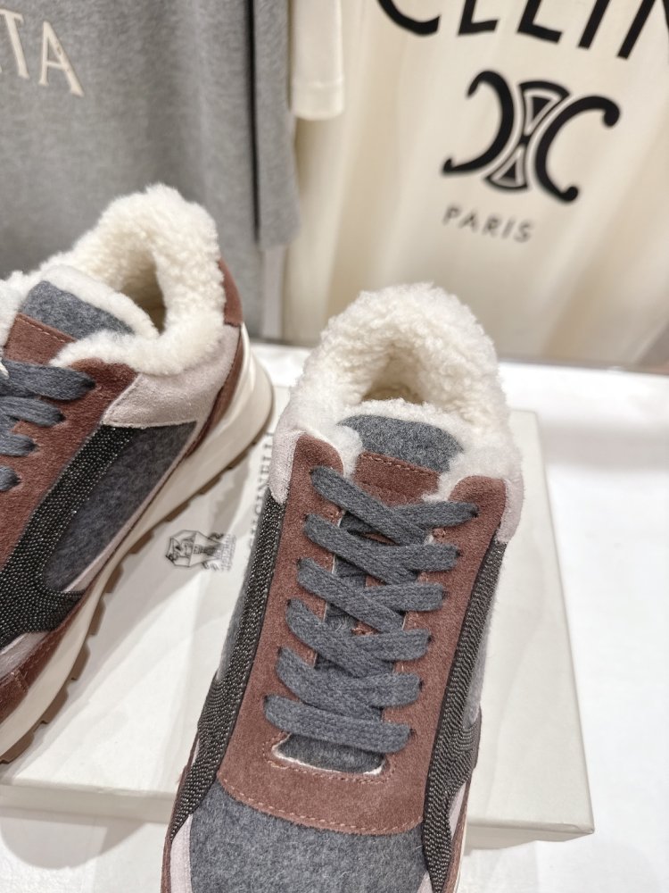 Кросівки на хутрі зимові жіночі фото 6