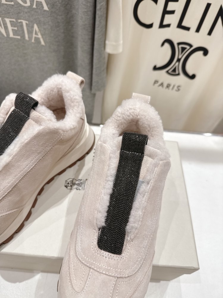 Кросівки на хутрі зимові жіночі фото 6