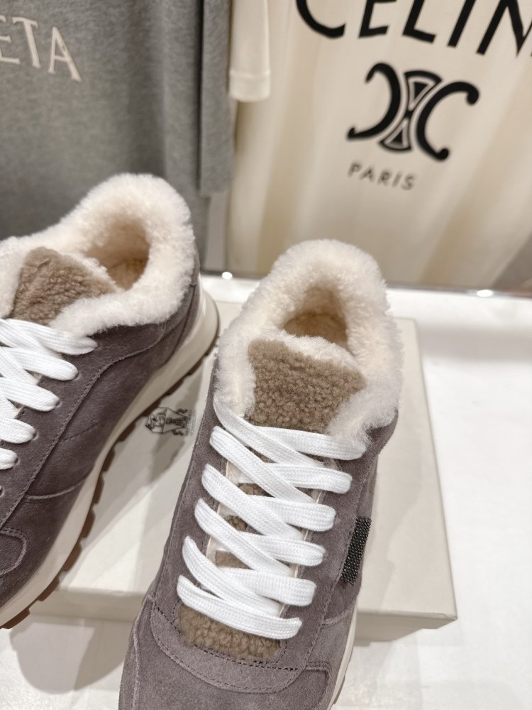 Кросівки на хутрі зимові жіночі фото 6