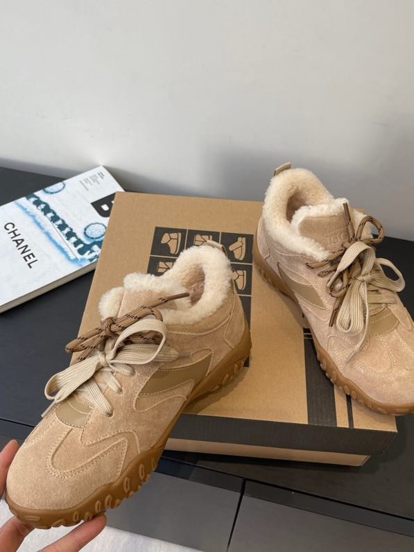 Кроссовки на меху зимние фото 3