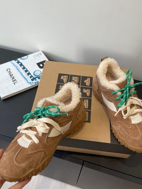 Кроссовки на меху зимние фото 3