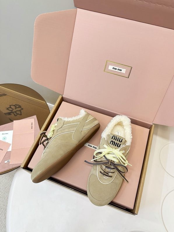 Кроссовки на меху зимние фото 3