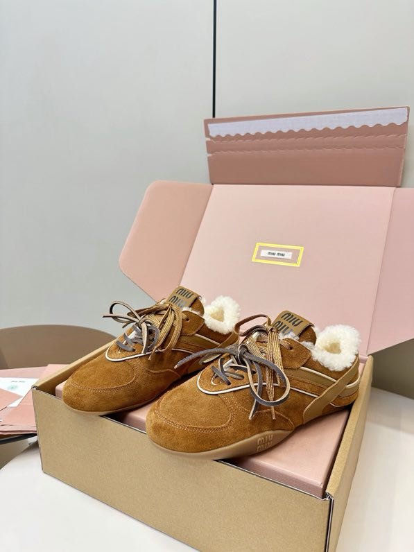 Кросівки на хутрі зимові фото 3