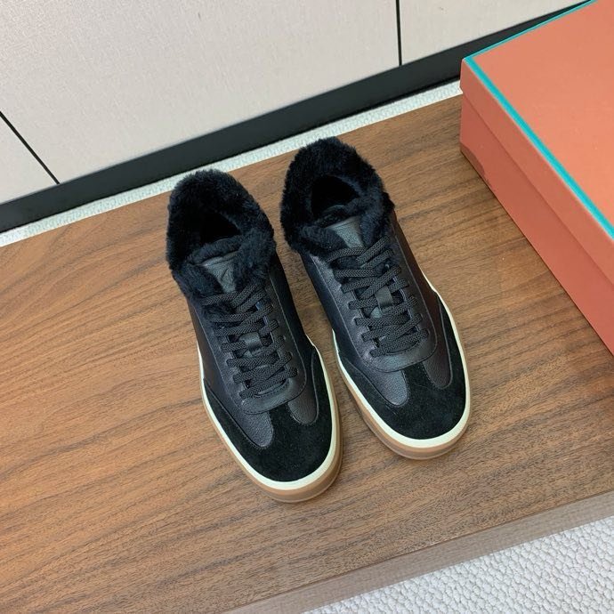 Кроссовки на меху зимние фото 3