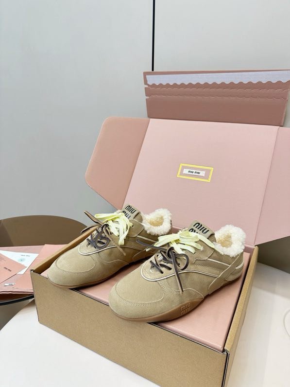 Кроссовки на меху зимние фото 5