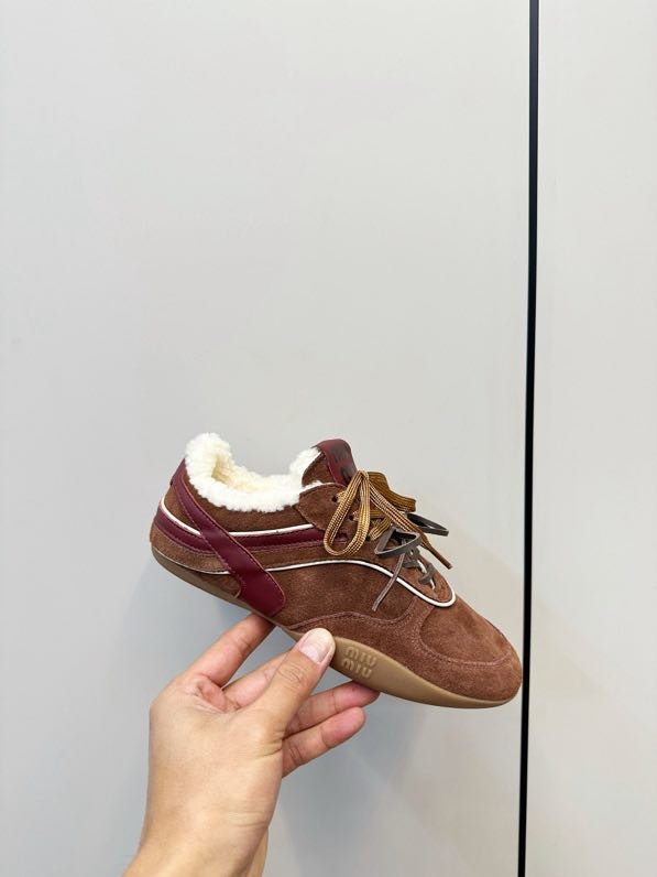 Кроссовки на меху зимние фото 5