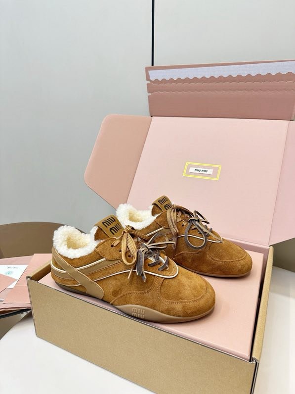 Кросівки на хутрі зимові фото 6