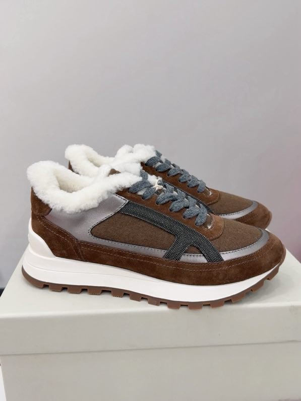 Кроссовки на меху зимние фото 6