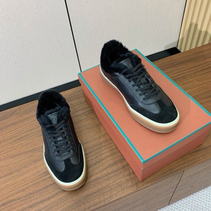 Кроссовки на меху зимние фото 6