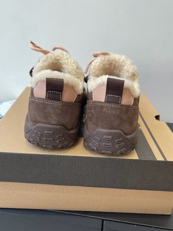 Кроссовки на меху зимние фото 8