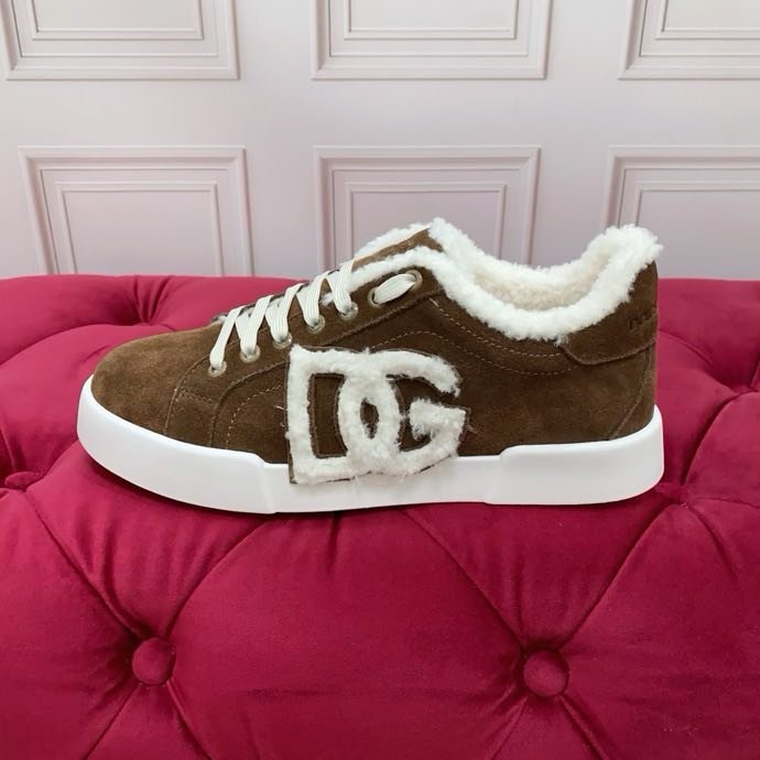 Кроссовки на меху фото 2