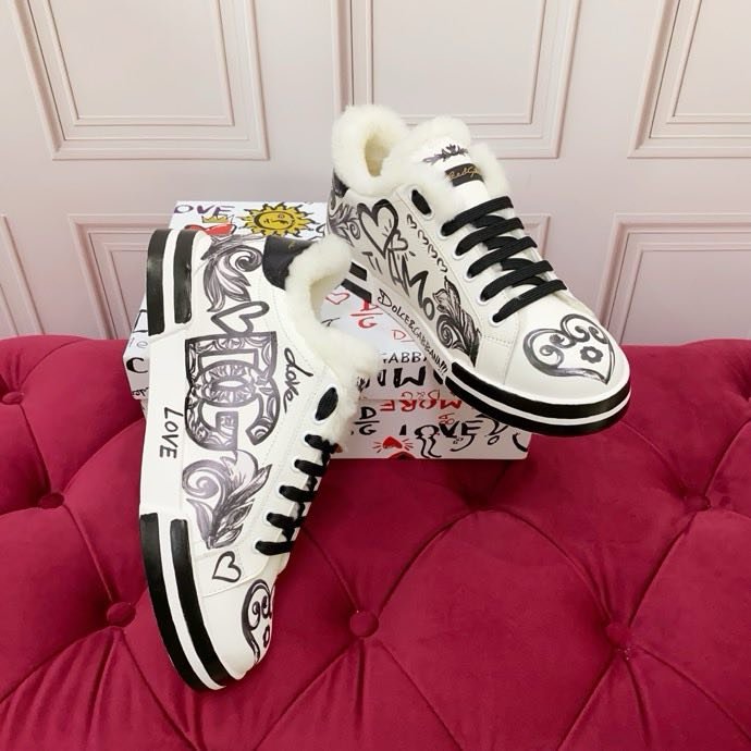 Кроссовки на меху фото 3