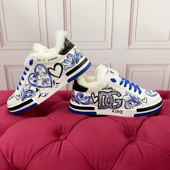 Кроссовки на меху фото 5