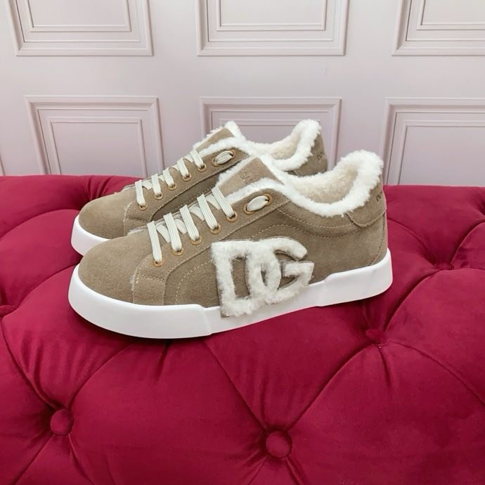 Кроссовки на меху фото 5