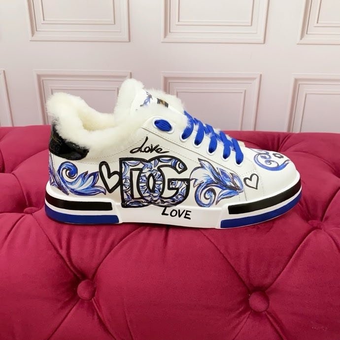 Кроссовки на меху фото 6