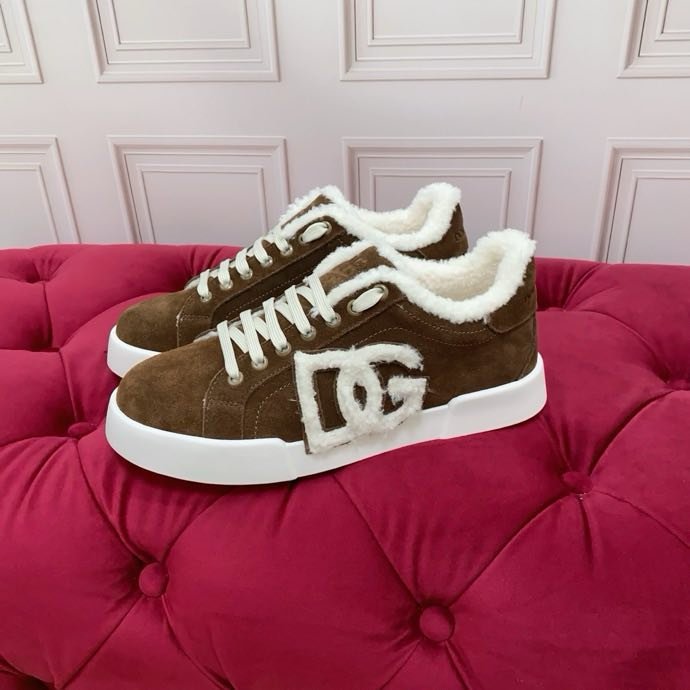 Кроссовки на меху фото 6