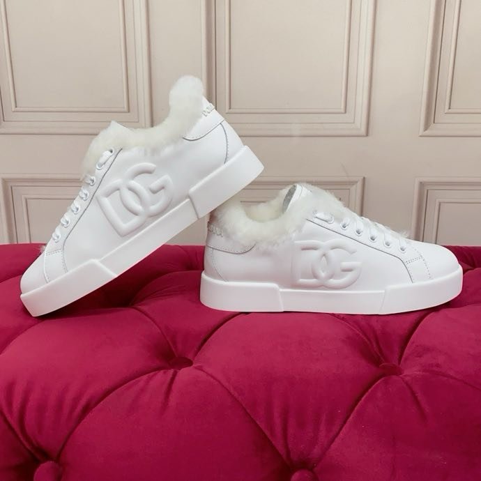 Кроссовки на меху фото 6