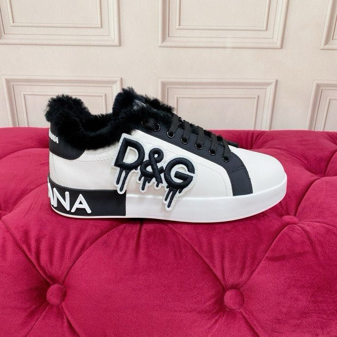 Кроссовки на меху фото 8